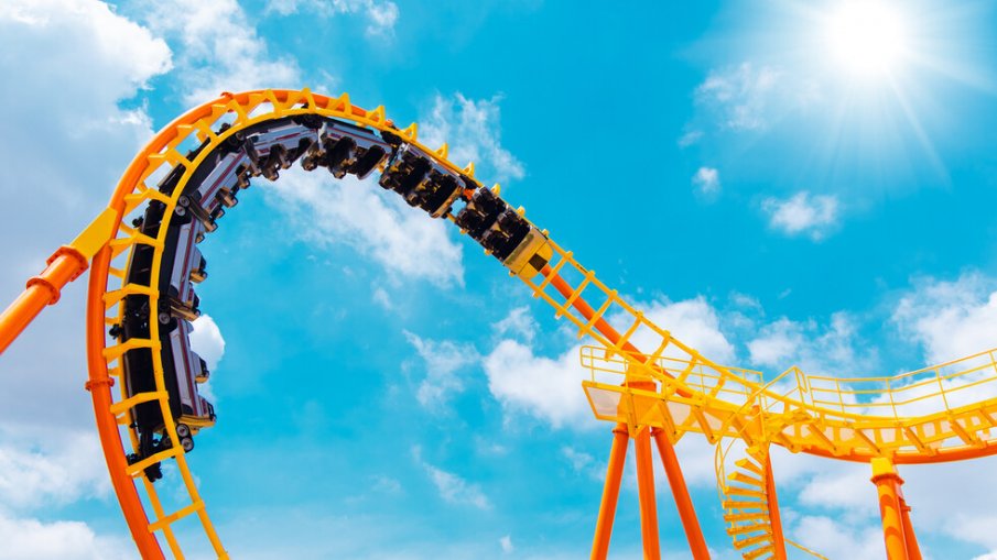 Увеселително влакче в Турция излезе от релсите, един загина и трима са ранени