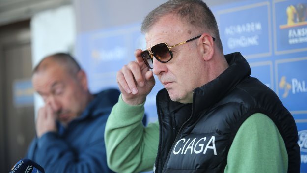 БОМБА НА ГЕРЕНА: Важна среща на върха в Левски