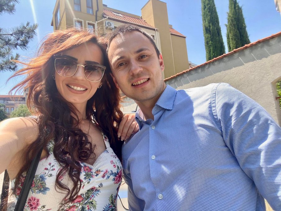 ОГРОМНА БОЛКА: Приятелката на загиналия полицай в Бургас: Ти беше най-доброто, с което ме дари съдбата! Чакам те да си дойдеш вкъщи