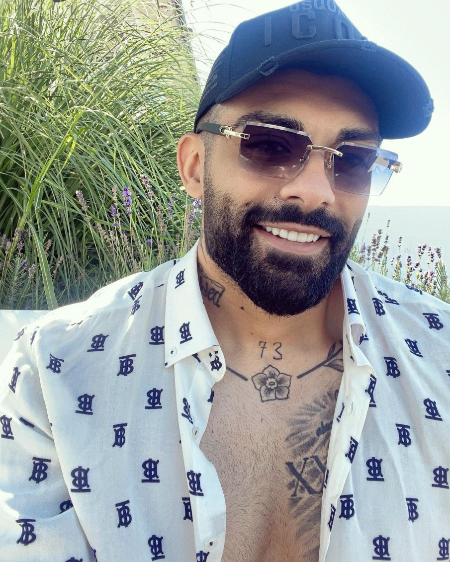 Меди изпусна € 10 000, продадоха само 50 билета за концерта му