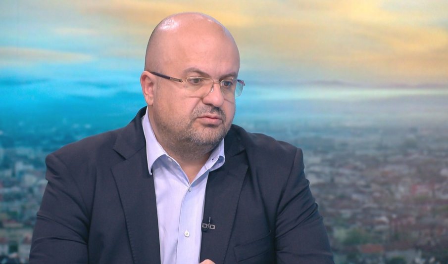 ТЪЖНА ВЕСТ! Инфаркт погуби съратник на Доган