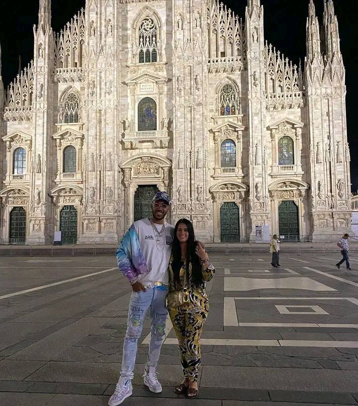 Пребиха и ограбиха звезда на Барселона