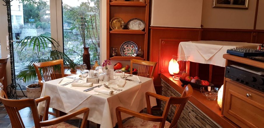 Руснаците спряха да ходят на ресторанти