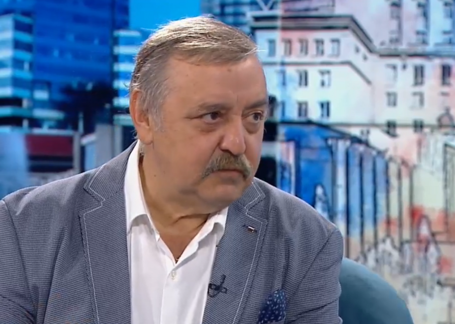 Проф. Тодор Кантарджиев предупреди: Има опасност от инфекции след наводненията