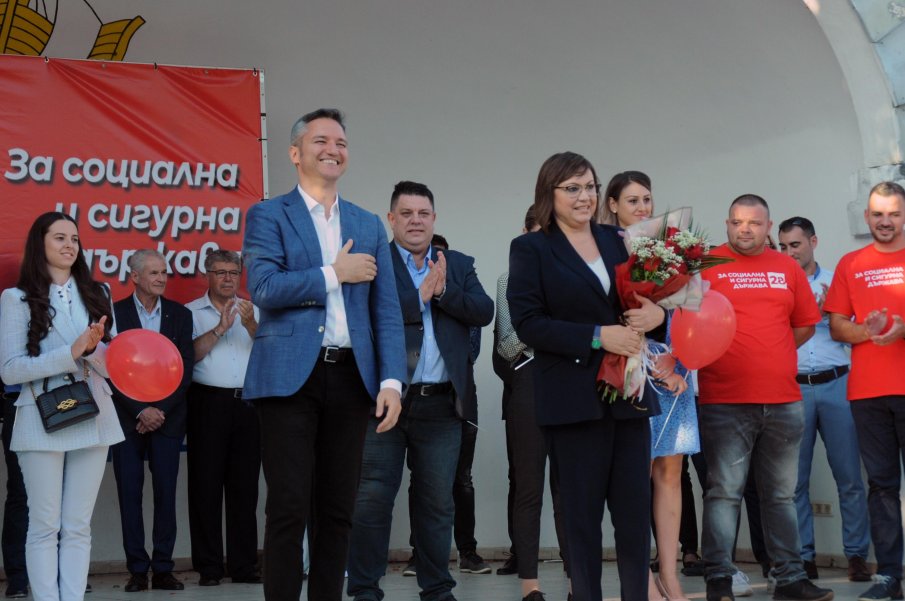 Нинова откри кампанията на БСП за България в Бургас