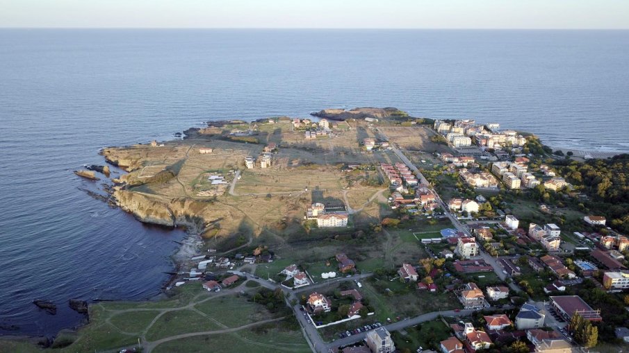 Кметът на Царево: Строителството в Синеморец на урегулираните имоти не е забранено