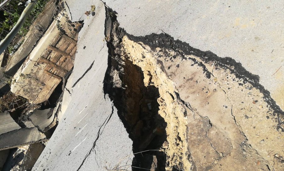 Главчев обещава 10 милиона лева за потопените карловски села