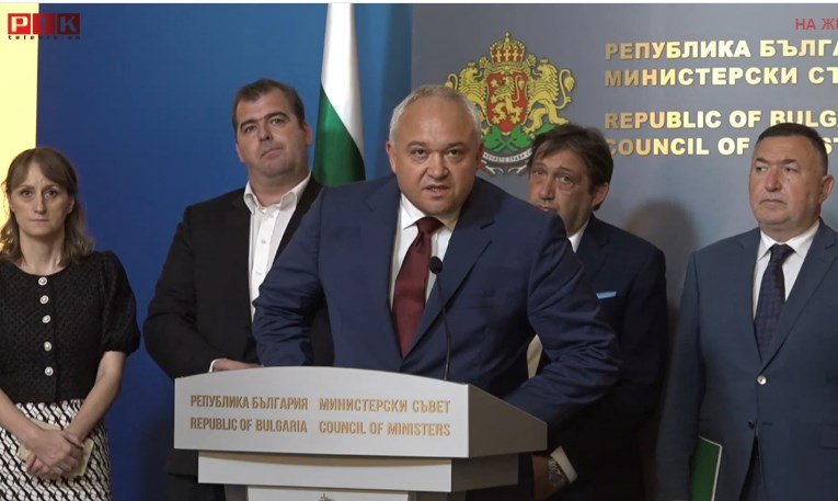 ПЪРВО В ПИК TV: Горещи новини за ситуацията след наводненията в Карловско - тръгва проверка за незаконна сеч (ВИДЕО/ОБНОВЕНА)