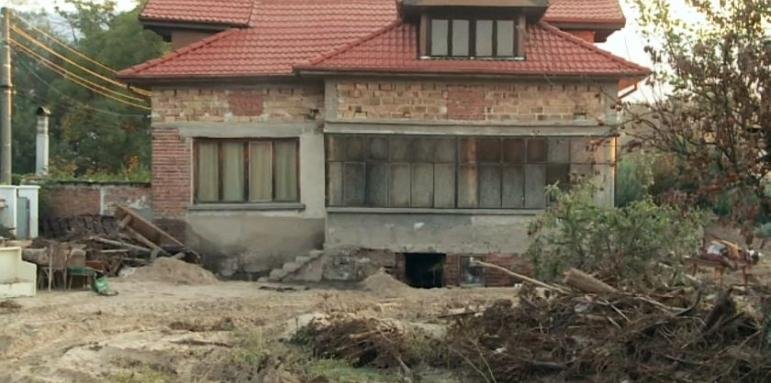 Полицията пази денонощно Богдан и Каравелово от мародери