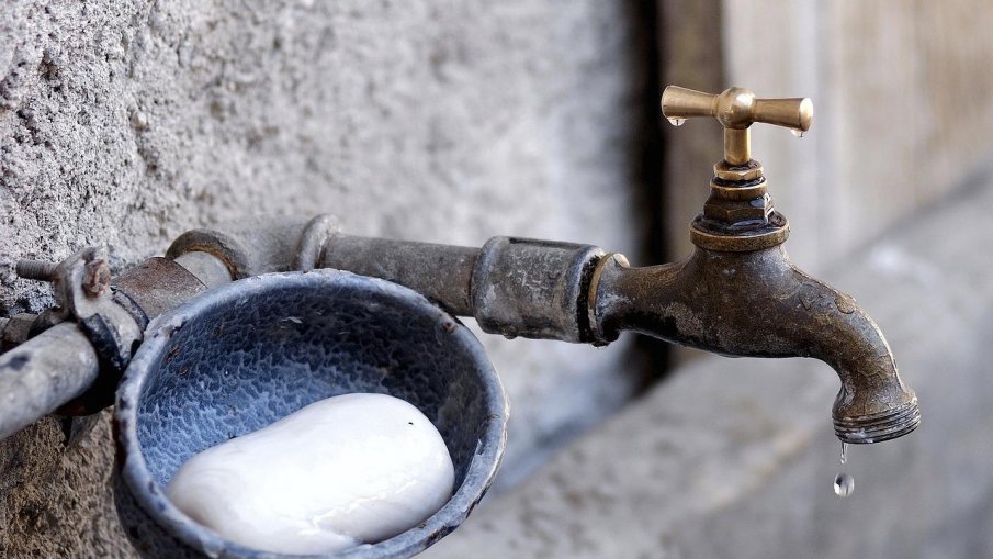 БЕЗОБРАЗИЕ: Пернишкото село Расник вече трети месец е без вода