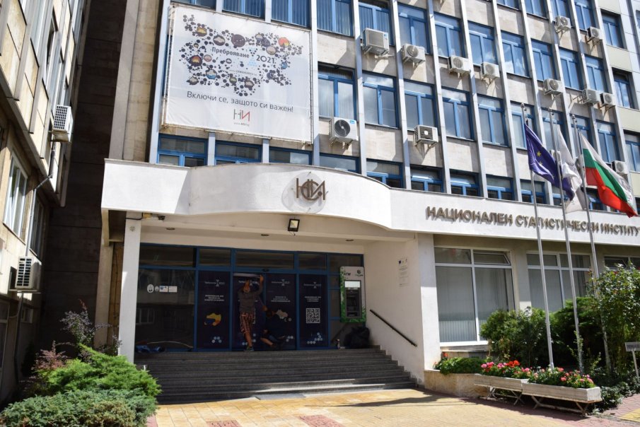 НСИ: Увеличава ли се производството на ток в България