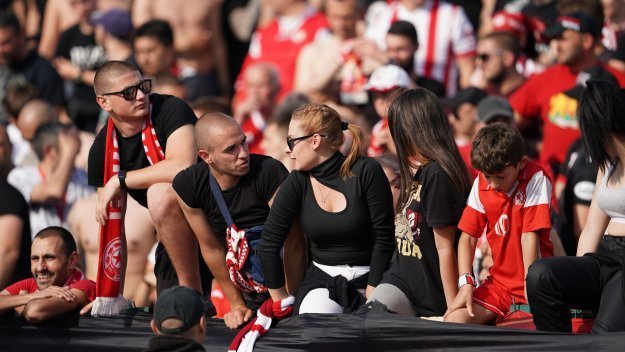 ЦСКА призова феновете си за подкрепа срещу Левски