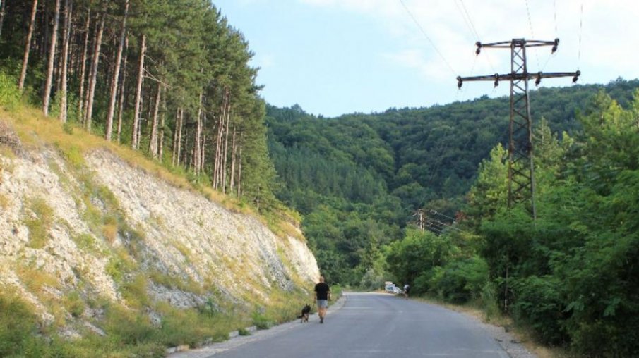 Пътят към Стария град на Шуменското плато е затворен за движение