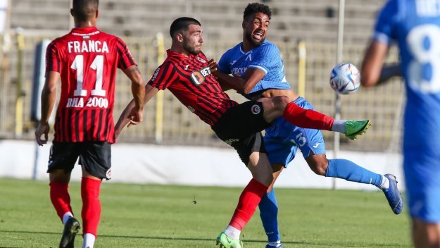 УДАР ЗА ЛЕВСКИ: Звезда е аут за месец