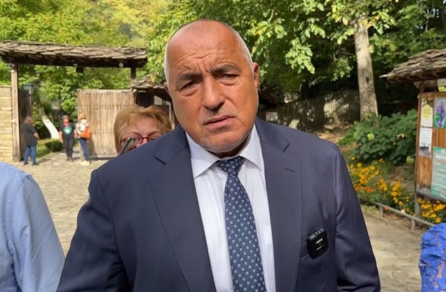 Борисов бие аларма: Международният валутен фонд може да поеме финансите на България заради Кирил Петков и Асен Василев