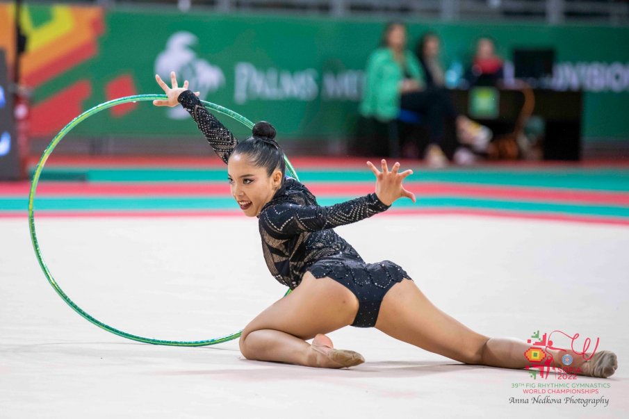 В АРЕНА АРМЕЕЦ: Започна Световното първенство по художествена гимнастика