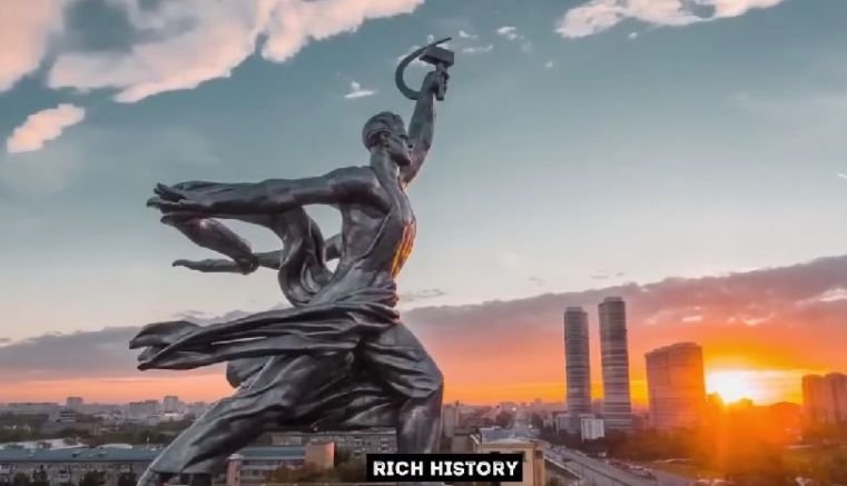 СКАНДАЛНО! Руският културен център в София зарибява с пропаганден клип: Българи, елате да живеете в Русия... (ВИДЕО)