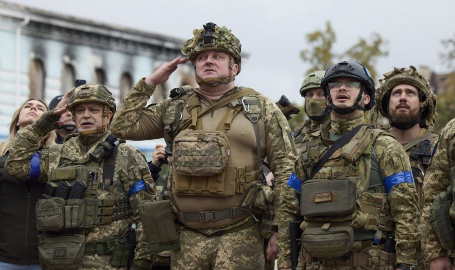 Украински град е заплашен от наводнение след руски удар