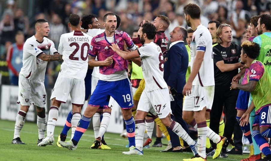 Съдийската комисия в Италия: ВАР ощети Ювентус!