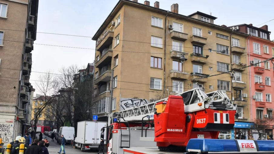 Софийската пожарна служба демонстрира уменията си