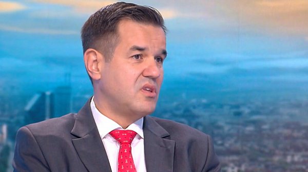 Министърът на икономиката Никола Стоянов: България няма проблем да спази препоръката на ЕК като намали с 15% потреблението на ток