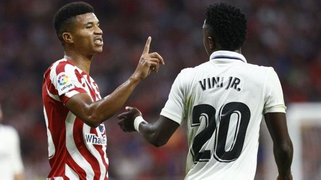 Расизъм! Ла Лига скочи заради обидите към Винисиус