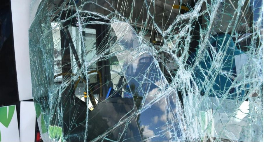 Македонски автобус катастрофира в Италия, загина шофьорът, има ранени