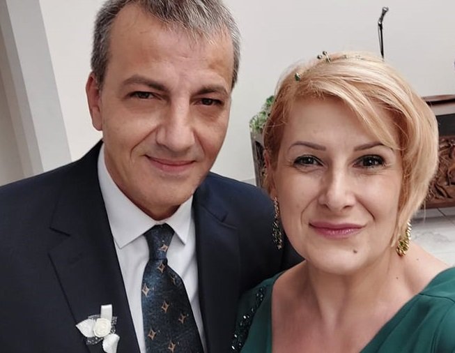 След развода си с Възраждане Елена Гунчева мина под венчило с русофил (СНИМКИ)