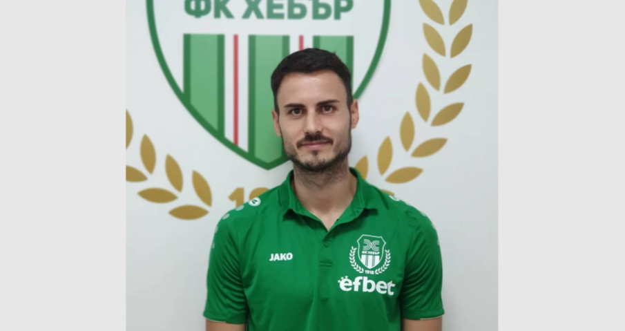Владо Манчев привлече испански халф в Хебър
