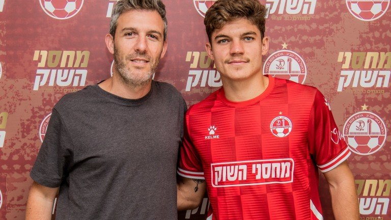 Наш национал с трансфер часове преди мача с Гибралтар