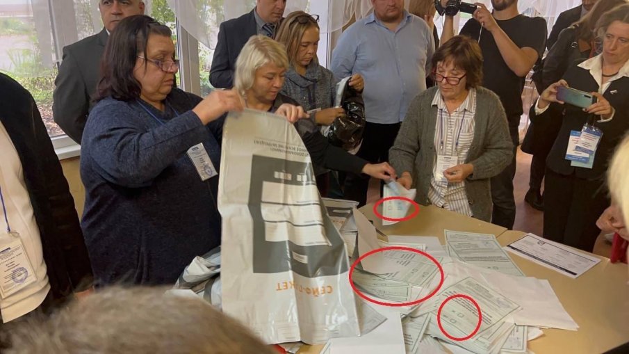 Руснаците сами си пуснаха кадри, показващи колко фалшиви са референдумите (ВИДЕО/СНИМКИ)