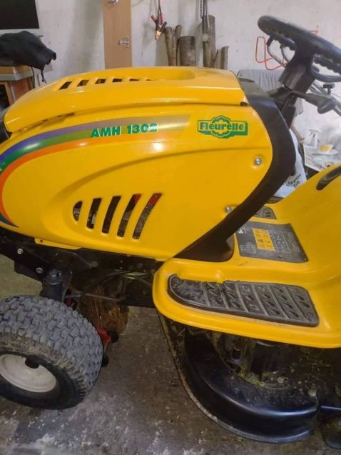 Собственик дава 1000 лева на апаши ако върнат откраднат трактор-косачка