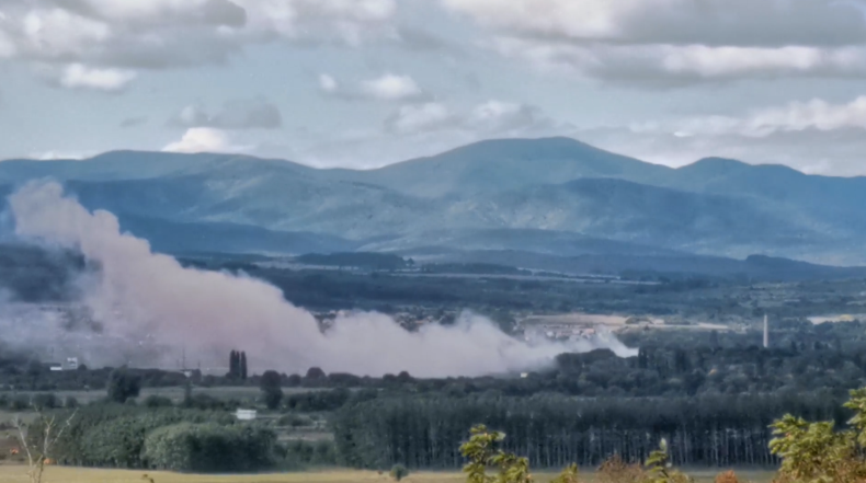 Мъж е пострадал тежко при контролираните взривове в Арсенал днес