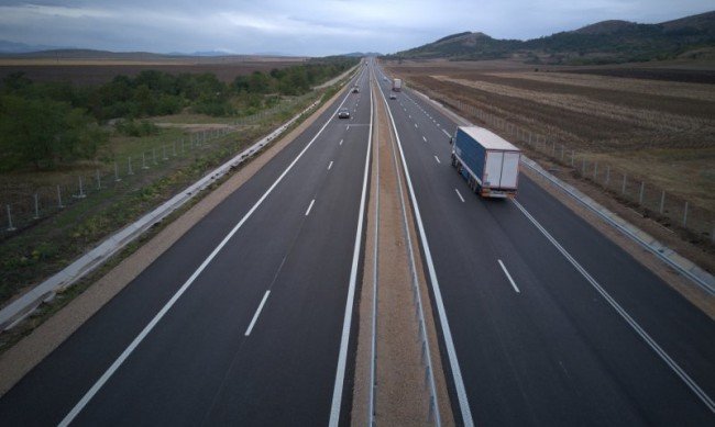 Разширяват магистрала Тракия“ с по още една лента, но най-рано след 5 години