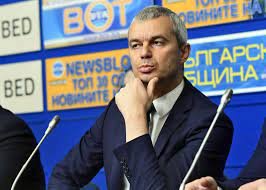Браво на Костадинов, че хвърли камък в блатото на Дневник и Капитал - любимите медии на Бойко Борисов