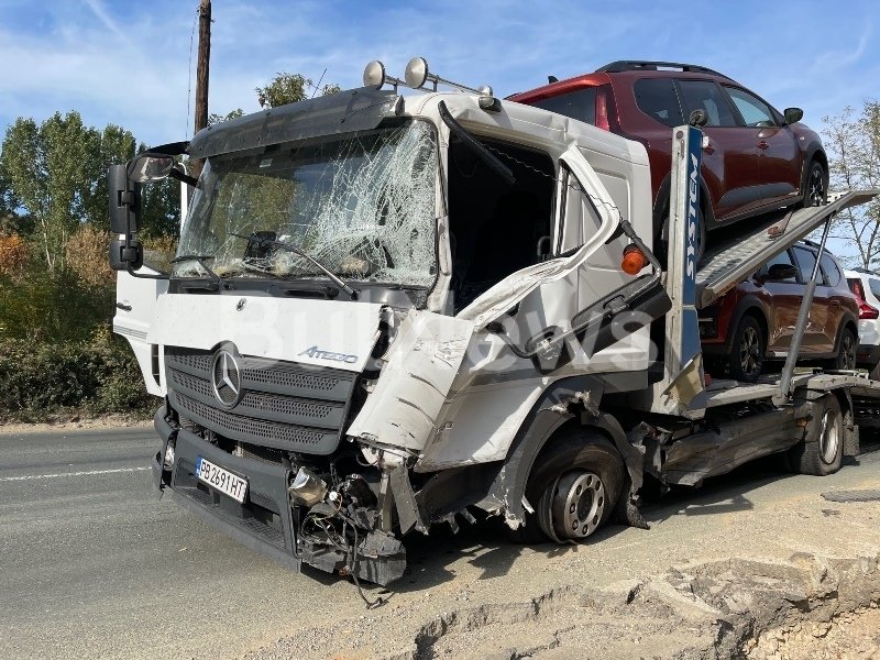 Шофьор на камион загина при катастрофа на главен път Е-79