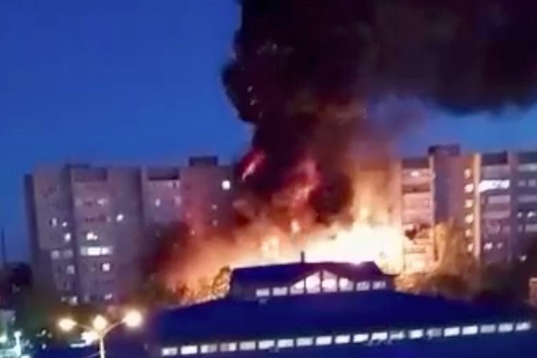 Жертвите на самолетния инцидент в Русия минимум 13, сред тях има деца