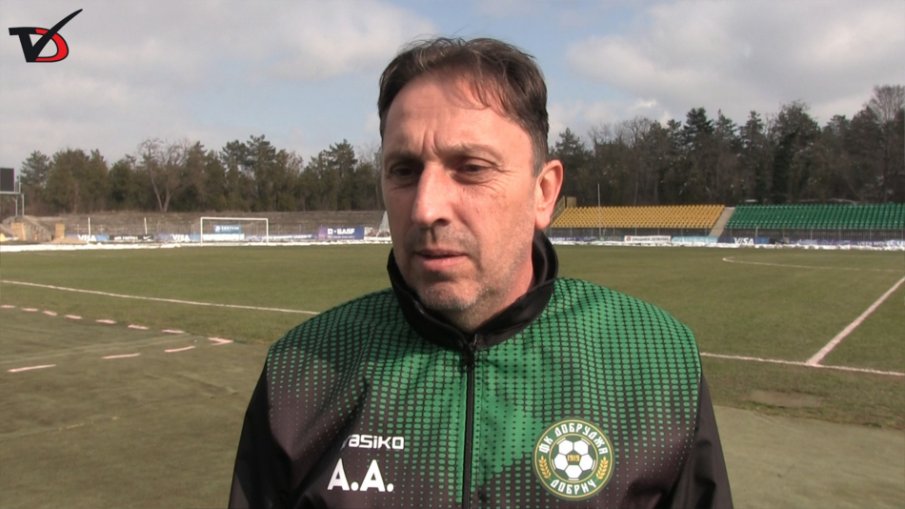 Треньорска оставка във Втора лига