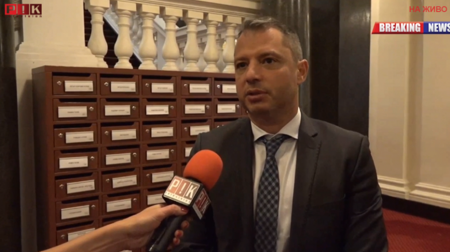 САМО В ПИК TV! Делян Добрев: Някой се опитва да превърне държавата в анархия. Това е еднолично управление на президента (ВИДЕО)