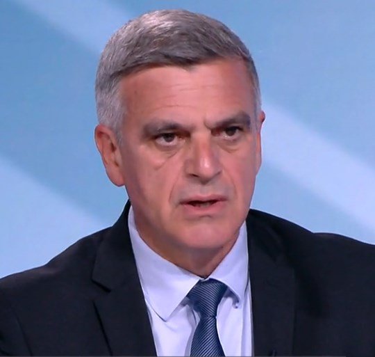 Стефан Янев: Солидарни сме към Украйна, но защитаваме и нашата сигурност