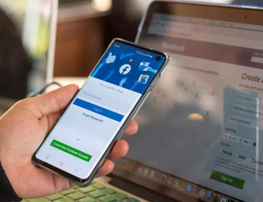 Eксперт по киберсигурност: Няма изтичане на данни във Фейсбук