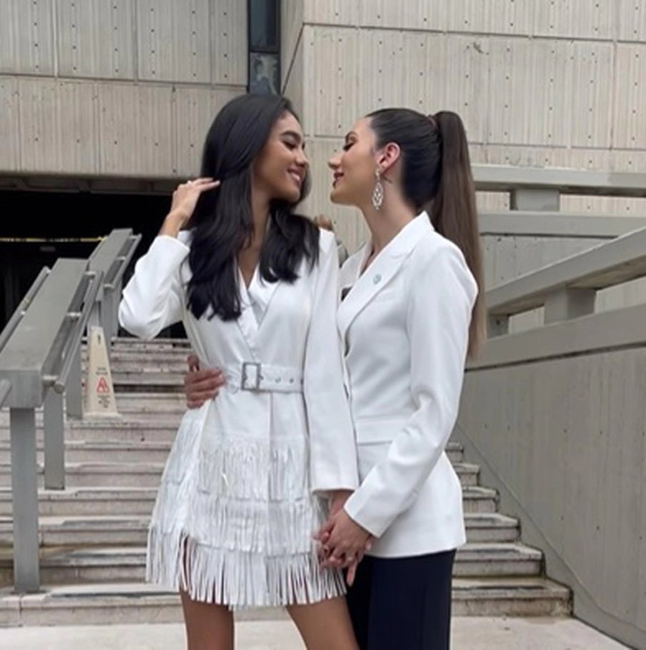 ТРУС В МОДАТА: Две от най-желаните моделки се ожениха една за друга (ВИДЕО)