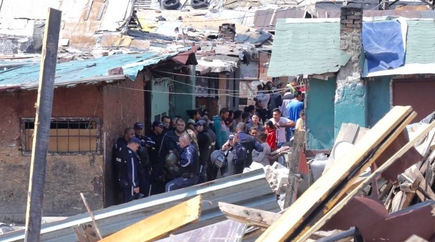 Отново незаконни постройки „изникнаха” в столичния квартал „Захарна фабрика”