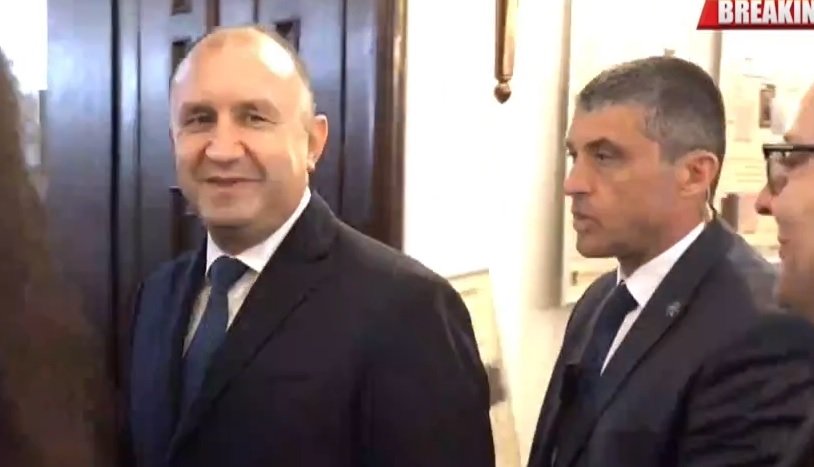 ПИК изненада Радев в БАН - вижте как реагира президентът (ВИДЕО)