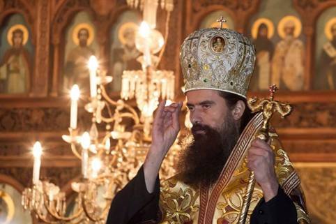 СКАНДАЛНО: Видинският владика подкрепя руската война в литургия
