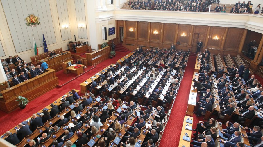 ПИК TV: Депутатите от Правна комисия отхвърлиха ветото на Радев върху Изборния кодекс (ОБНОВЕНА)