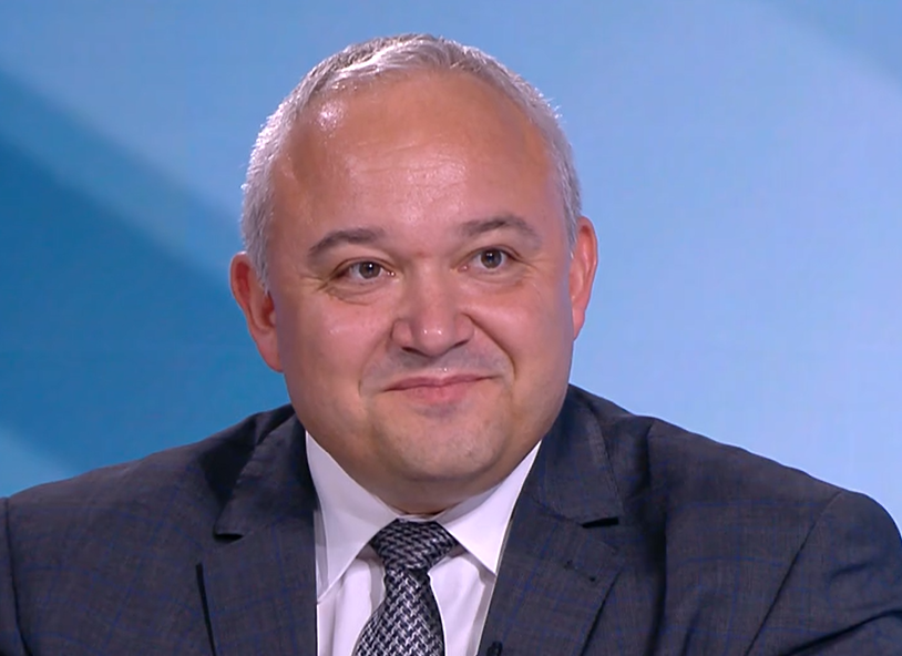 АЛО, ДЕМЕРДЖИЕВ! Странно указание от полицията: Училищните директори да не отварят съмнителни имейли