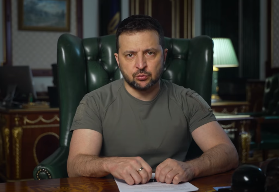 Зеленски: Обстрелът на Херсон е отмъщение на губещите