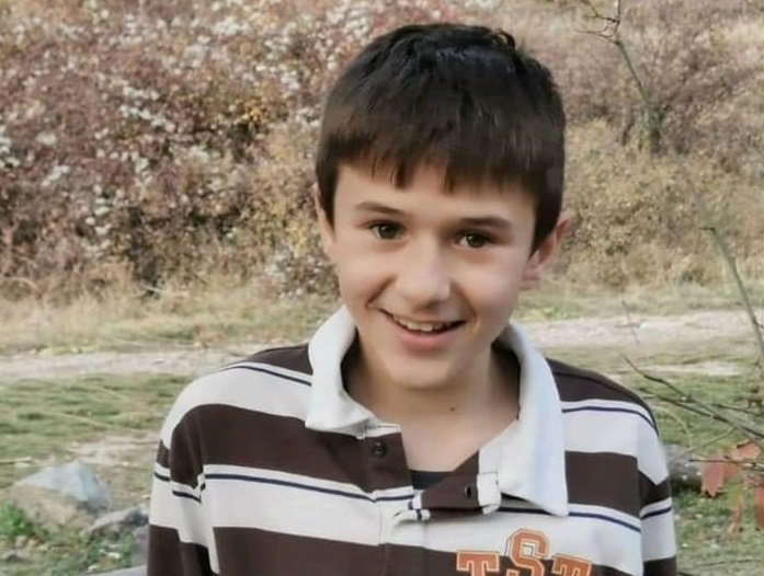 Няма и следа от 12-годишния Сашко от Перник, не се изключва версията за отвличане