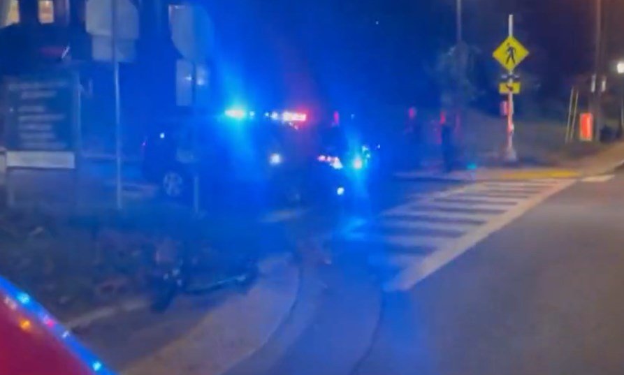 Убити и ранени при стрелба в Университета на Вирджиния